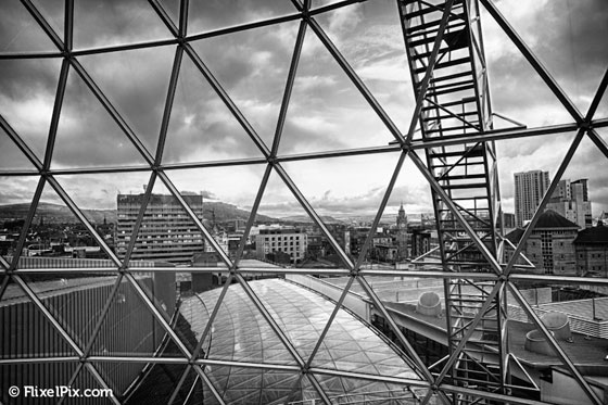 HDR of Belfast by FlixelPix