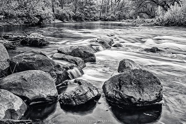 monochrome-through-color-01