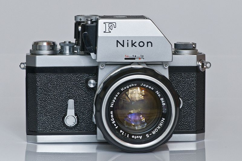 Nikon F with Photomic Finder